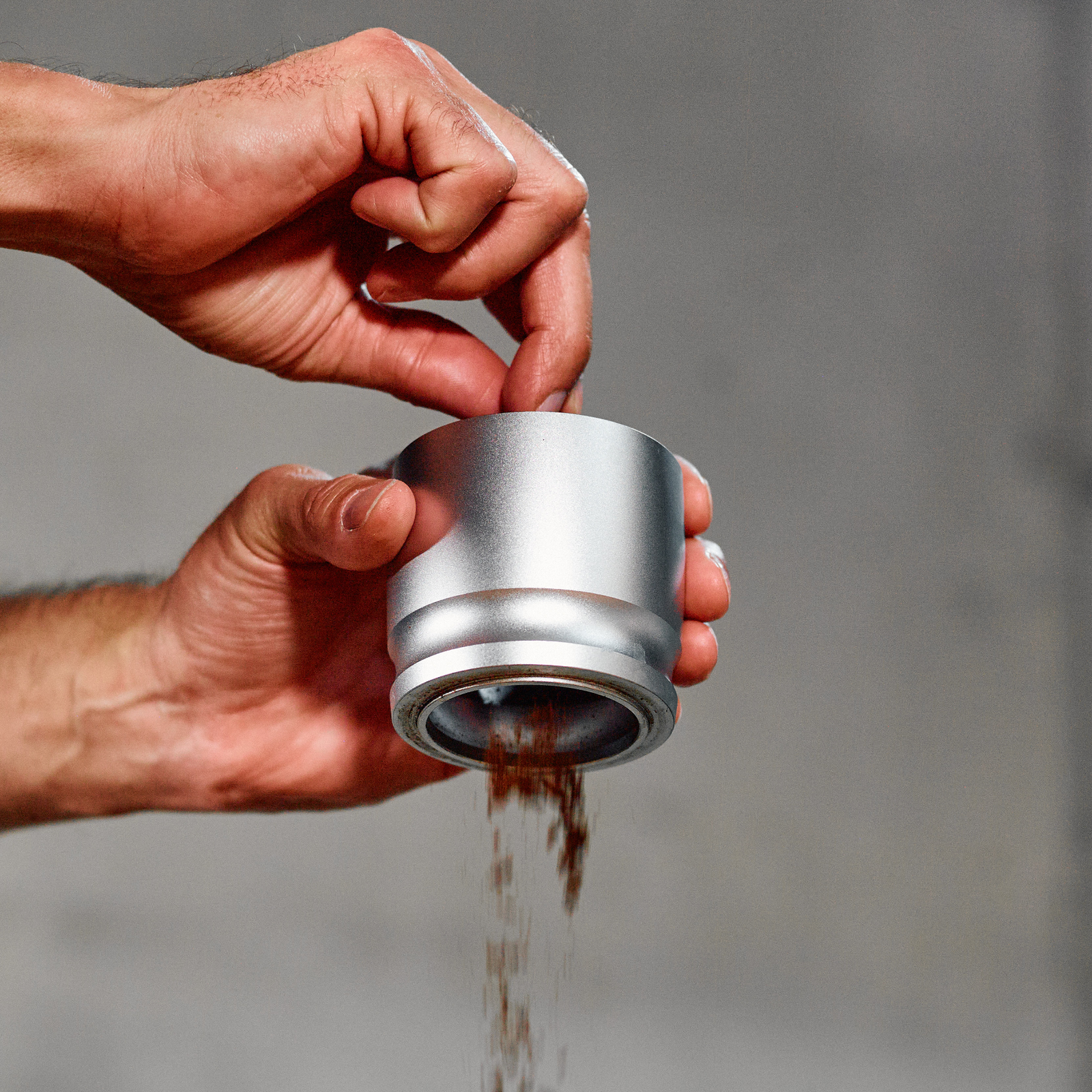 NECCST Coffee Dosing Ground Shaker – Produktansicht