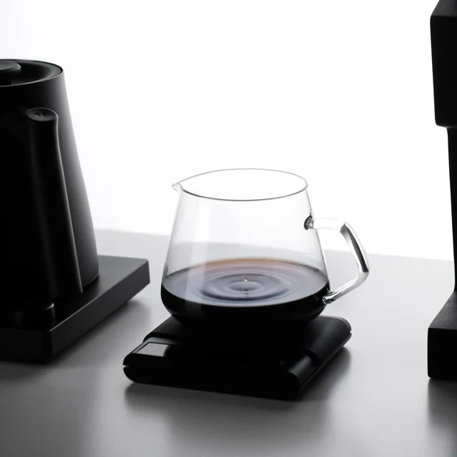 Varia FLO Glass Server 0.6L klare Sicht auf den Durchlauf – Coffee Coaching Club 4