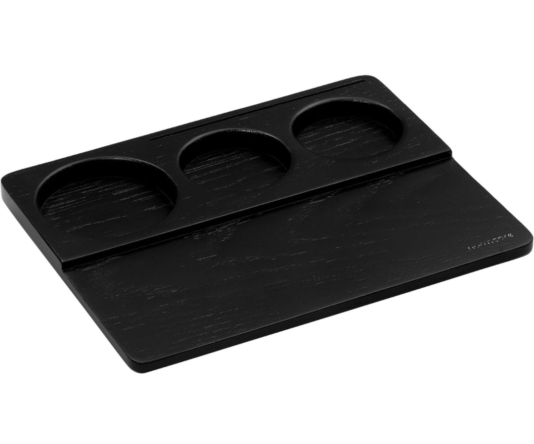 Normcore Tampmatte in legno, superficie in rovere nero – Coffee Coaching Club 4