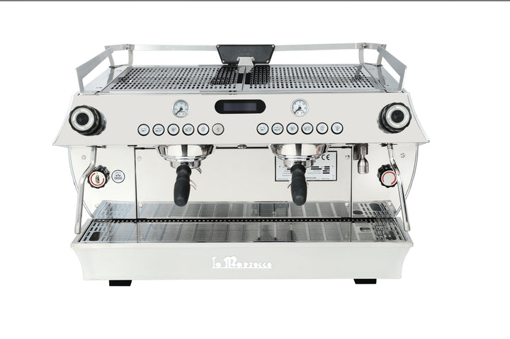 La Marzocco GB5 X AV a 2 gruppi – vista laterale – Coffee Coaching Club 2