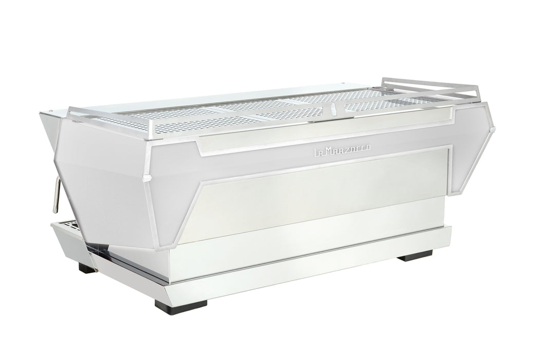 La Marzocco KB90 AV 3-gruppig – Seitenansicht – Coffee Coaching Club 3