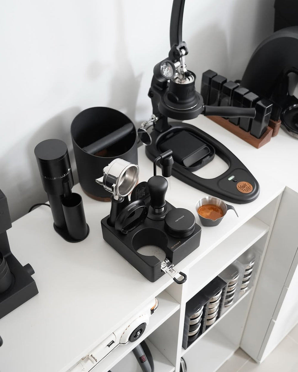 Normcore Compact Tamping Station with accessories – Coffee Coaching Club 9