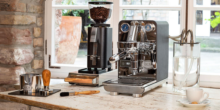 ECM Puristika Corpo Stretto – Vista Laterale – Coffee Coaching Club 4