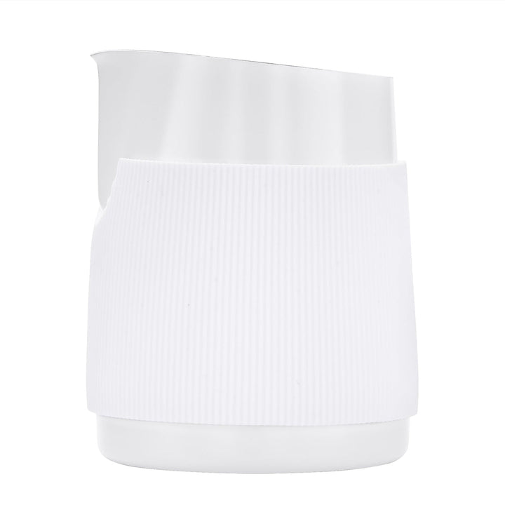 Normcore Milchpitcher 450 ml Weiss Innenskala von oben – Coffee Coaching Club 4