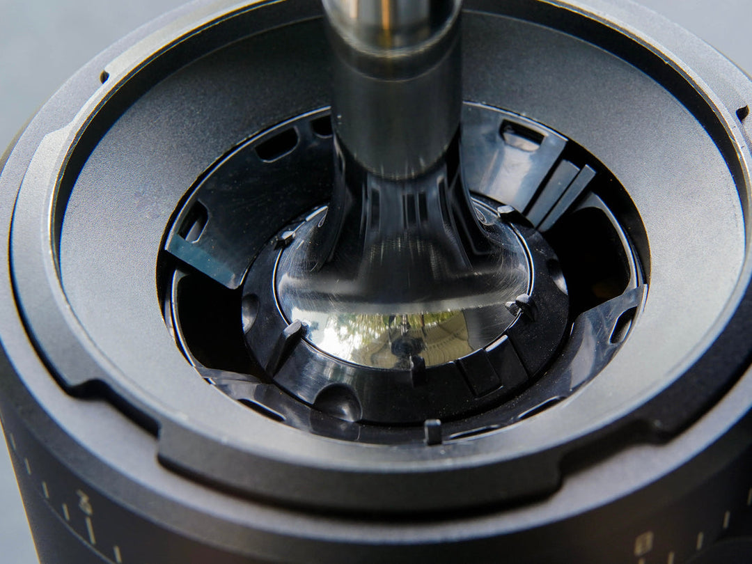 Weber Workshops Bean Feeder einstellbare Öffnungen – Coffee Coaching Club 2