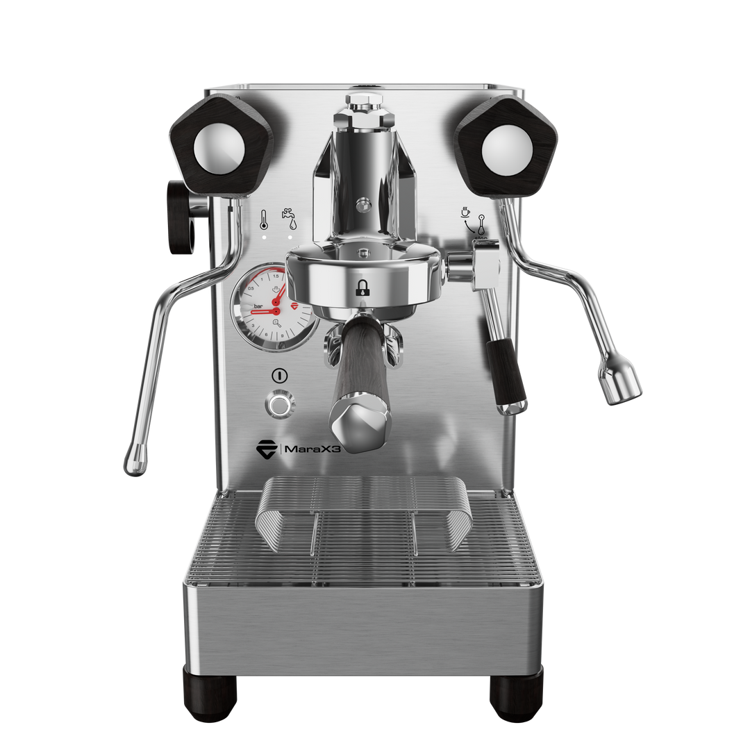 Lelit Mara X3 Seitenansicht mit Eichenholz-Details - Coffee Coaching Club 2