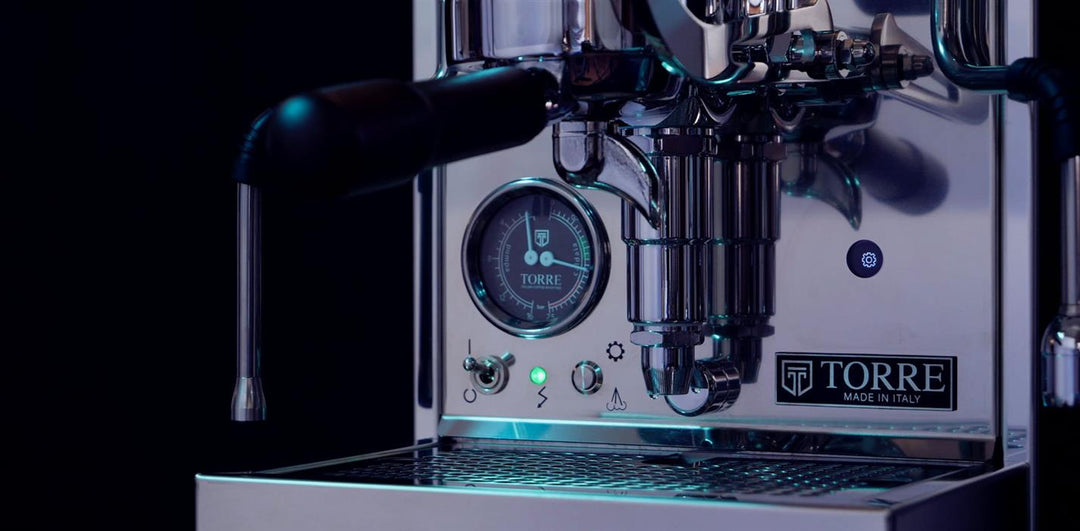 Torre Luigino TSP Total Black Zweikreis-Espressomaschine mit Rotationspumpe und Smart PID – Coffee Coaching Club